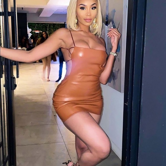 SALE!!! NWT Sleek Faux Leather Mini Dress - Picture 3 of 7